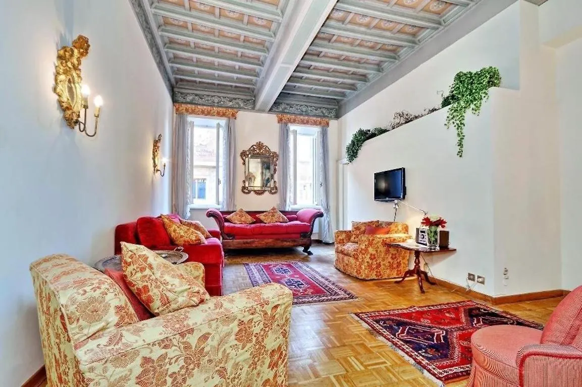 Halldis Apartments - Piazza Di Spagna Rome