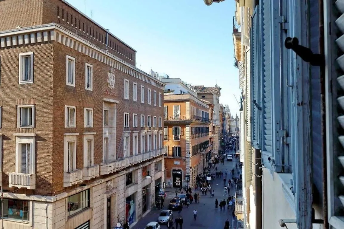 Halldis Apartments - Piazza Di Spagna Rome 0*,